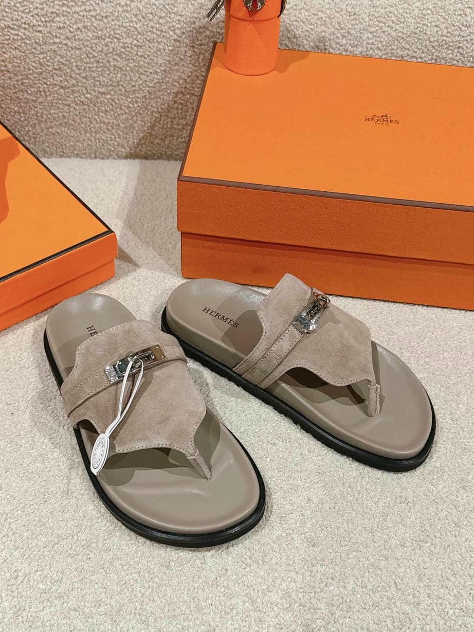 Hermes flip-flop-18